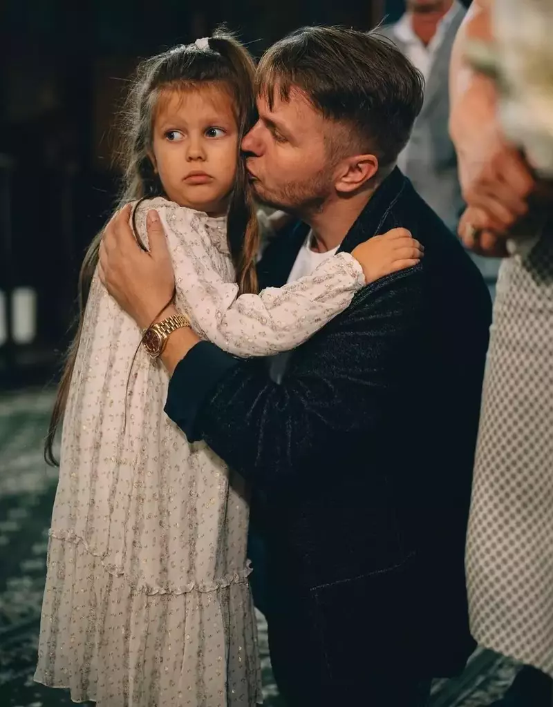 smaranda la nunta lui theo rose