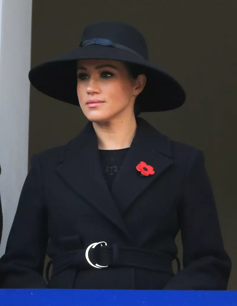 Meghan Markle haină