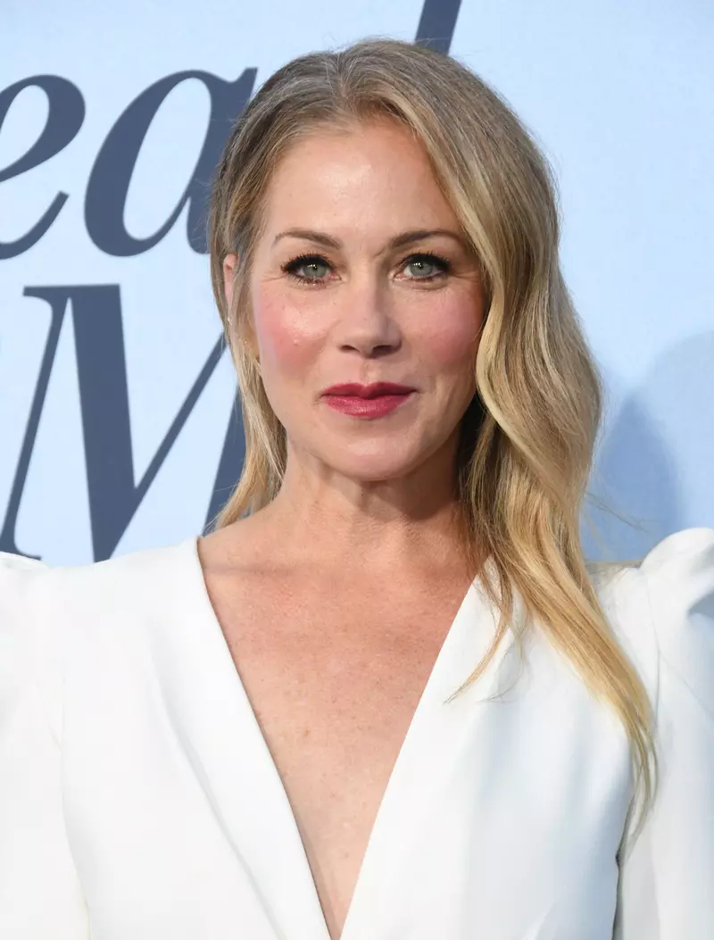 Christina Applegate, despre modul dramatic în care scleroza multiplă i-a afectat viața. „Nu voi accepta niciodată acest lucru”