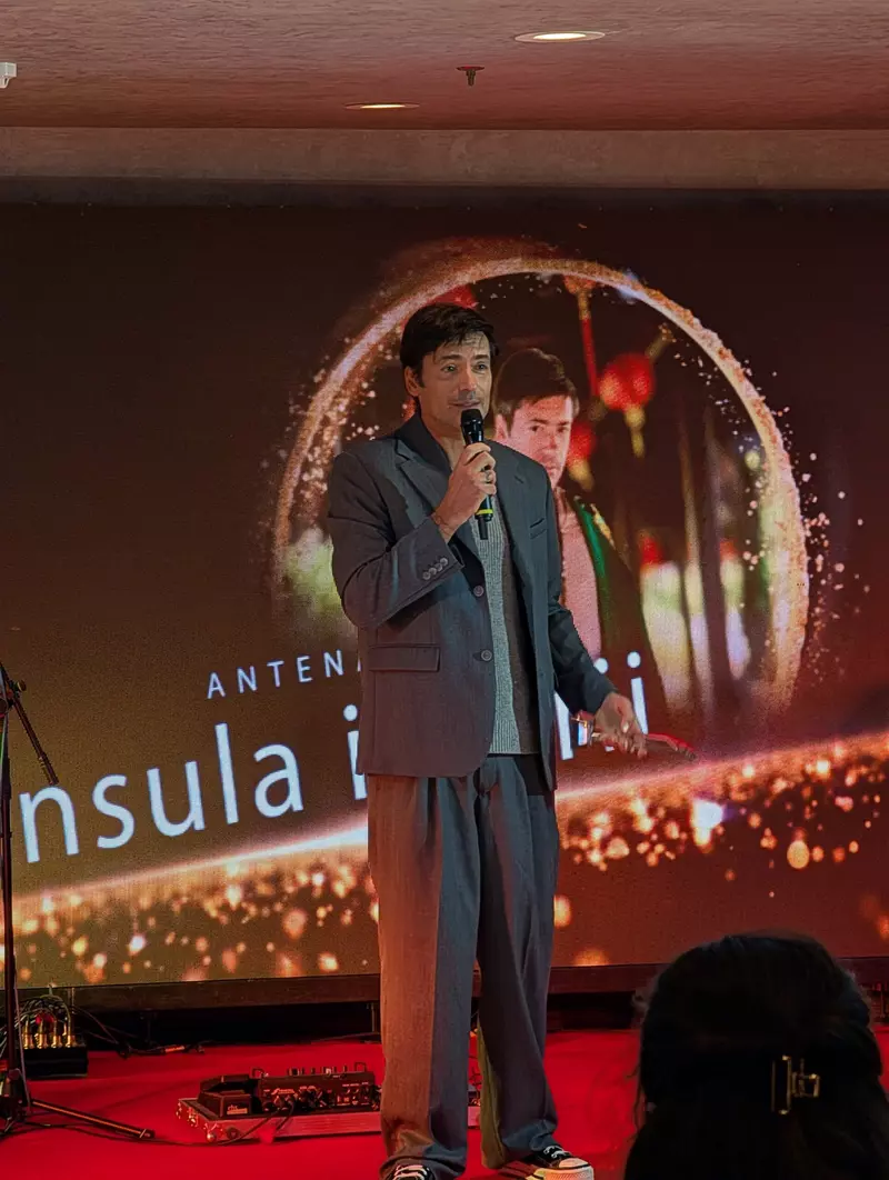 radu-valcan-premiile-tvmania-2025 (5)