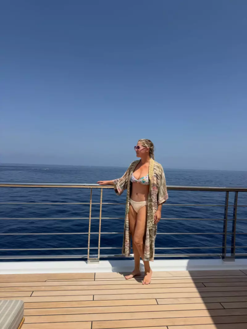 amy pe yacht