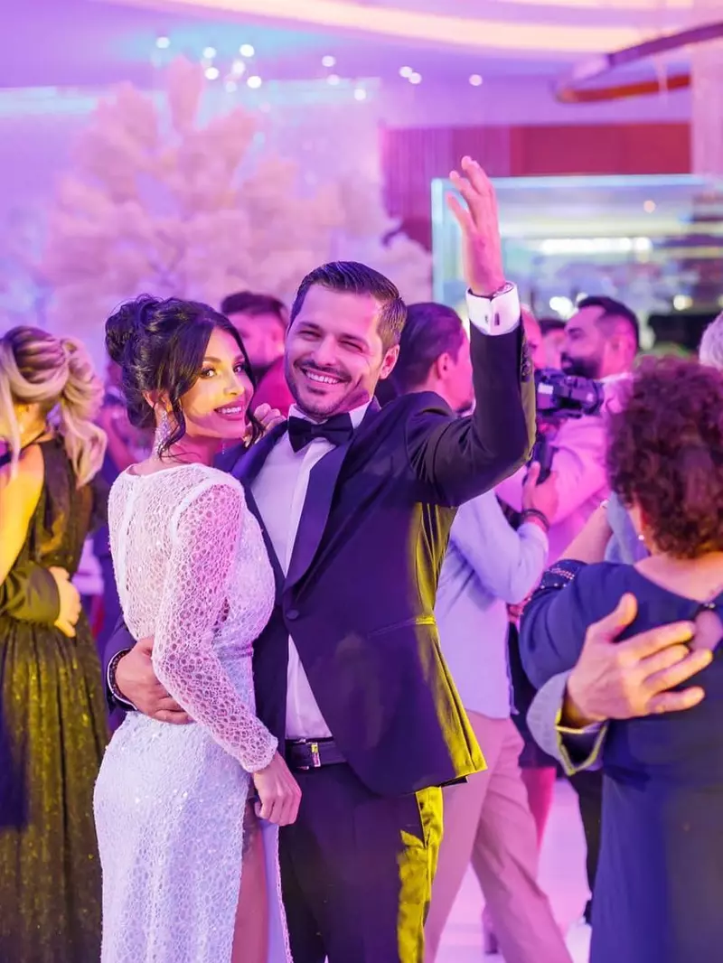 Liviu Vârciu Anda Călin