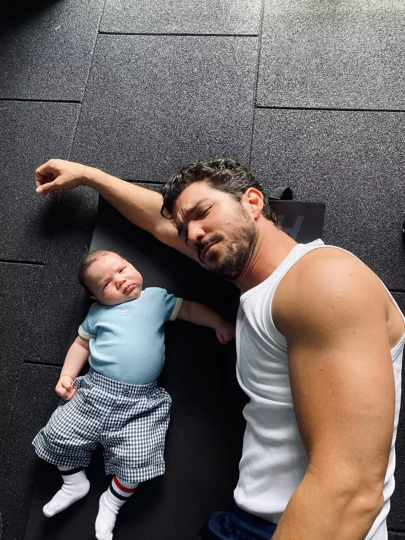 pinar-deniz-imagini-fiu-kaan-yildirim-ziua-tatalui (2)