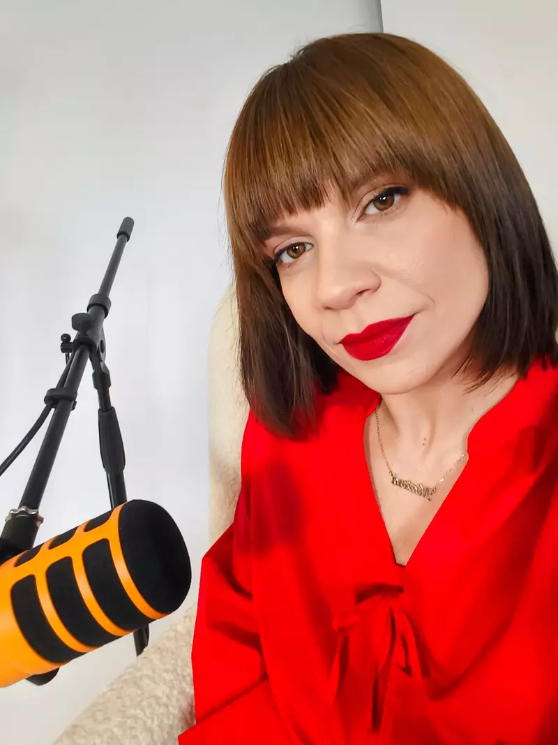 Laura Andreșan la podcastul Ioanei Ginghină