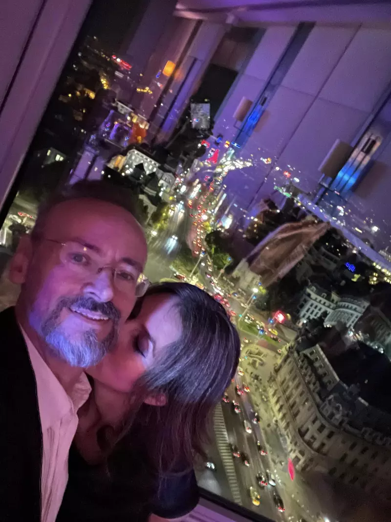 cine-este-iubita-lui-mihai-albu-5