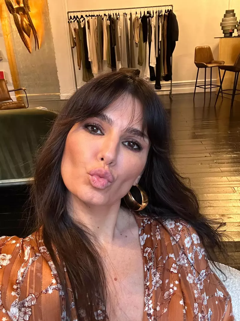 dana budeanu