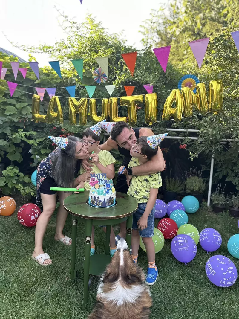 Cristina Bălan a sărbătorit aniversarea de 11 ani a gemenilor ei, Toma și Matei