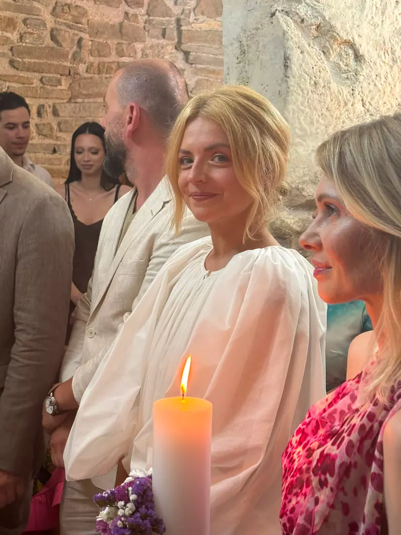 Victoria Raileanu și Adrian Ștefănescu cununie religioasă (3)