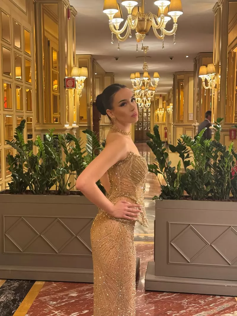 Sara, fiica lui Brigitte Pastramă (1)