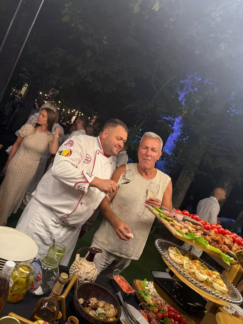 ce au mâncat invitații la ziua Andrei Măruță (3)