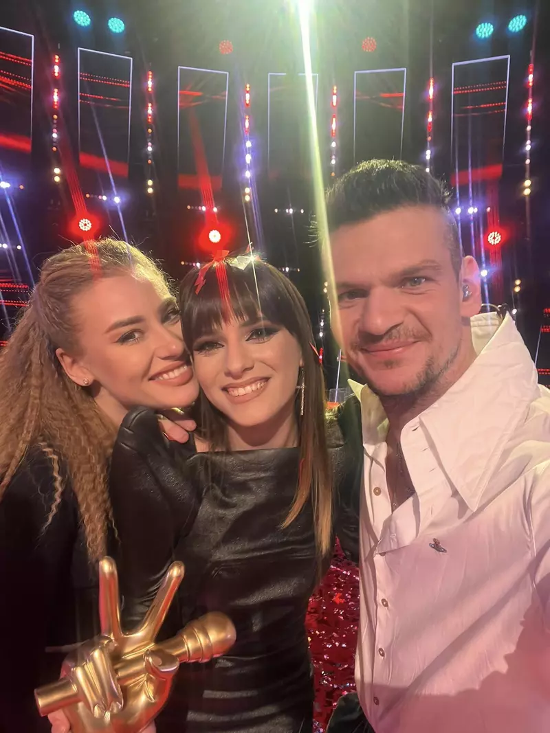 Alexandra Căpitănescu a câștigat Vocea României 2023, sezonul 11. Concurenta din echipa lui Tudor Chirilă a plecat acasă cu premiul (5)