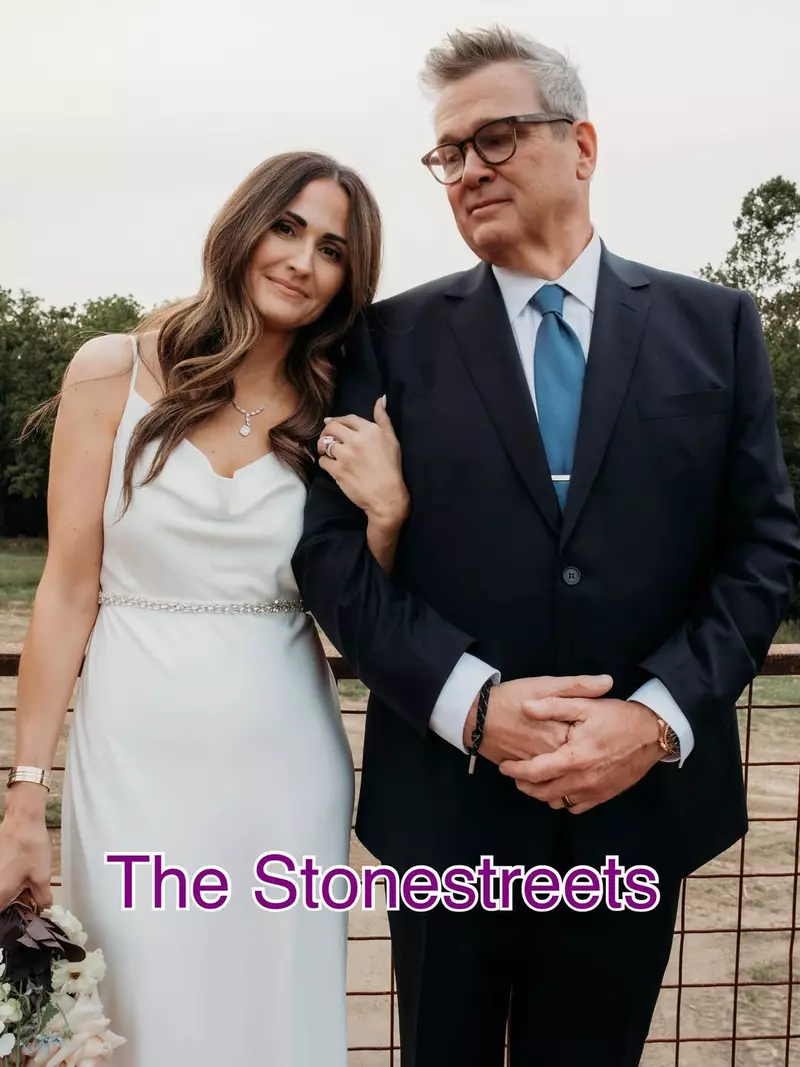 eric-stonestreet-lindsay-schweitzer-nunta (2)