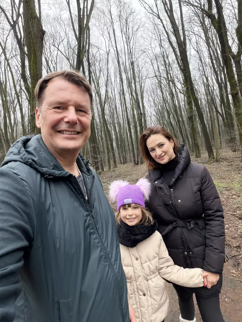 Madalina-Dobrovolschi-familie-2