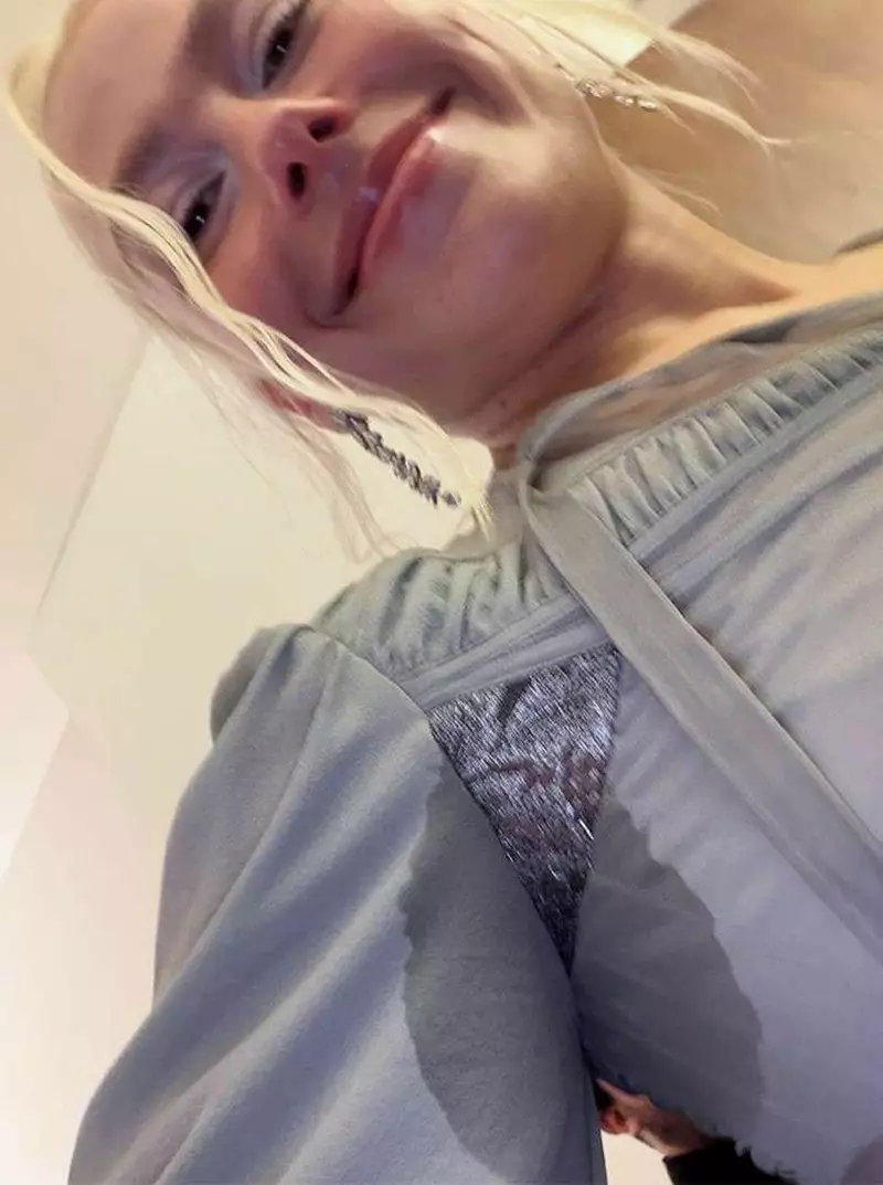 Celebrity Selfies