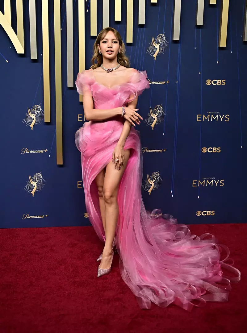 Vedete pe covorul roșu la Premiile Emmy 2025 (9)