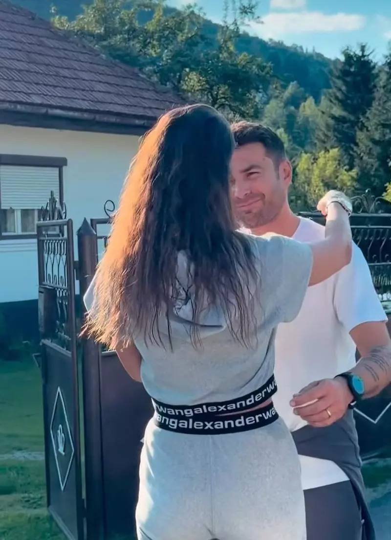 Adrian Mutit si sotia lui Sanfra