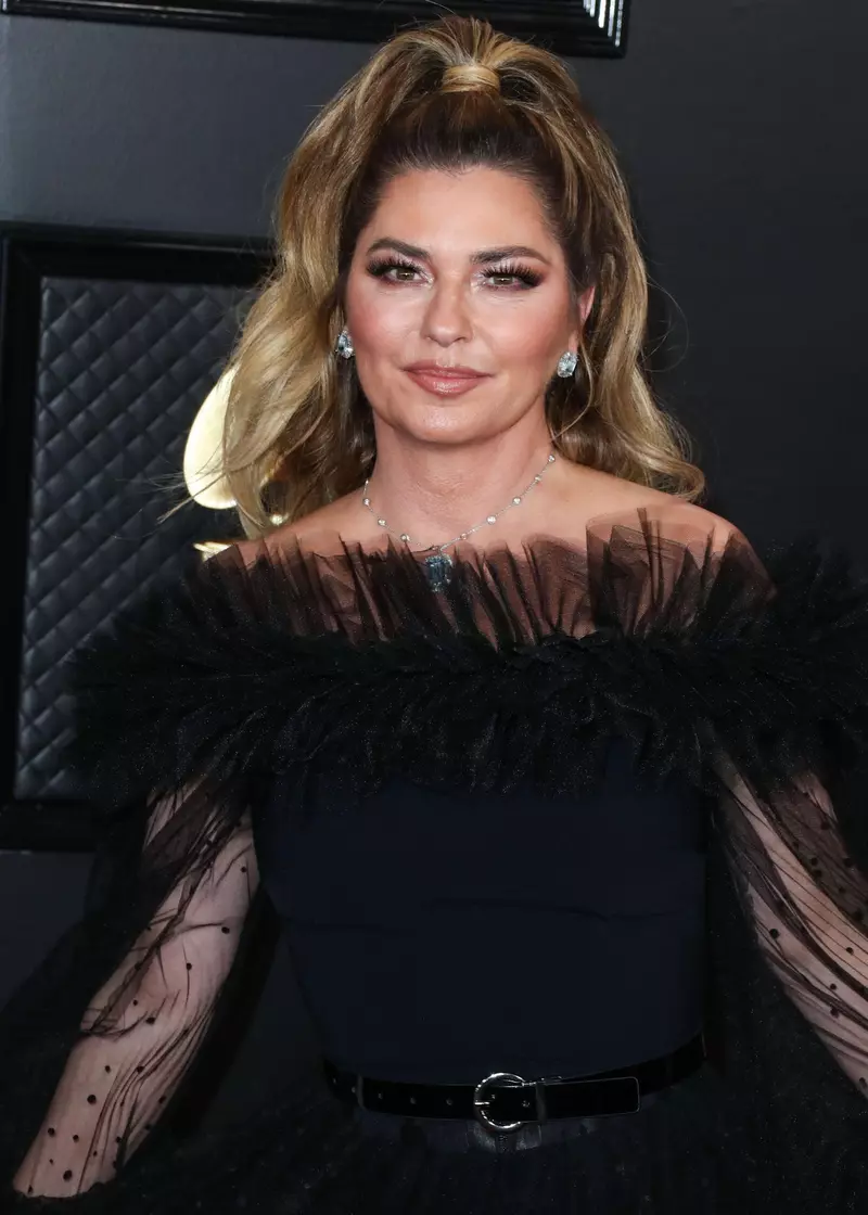 Gestul șocant făcut de Shania Twain. Ce a făcut ca să scape de agresiunea sexuală din partea tatălui vitreg