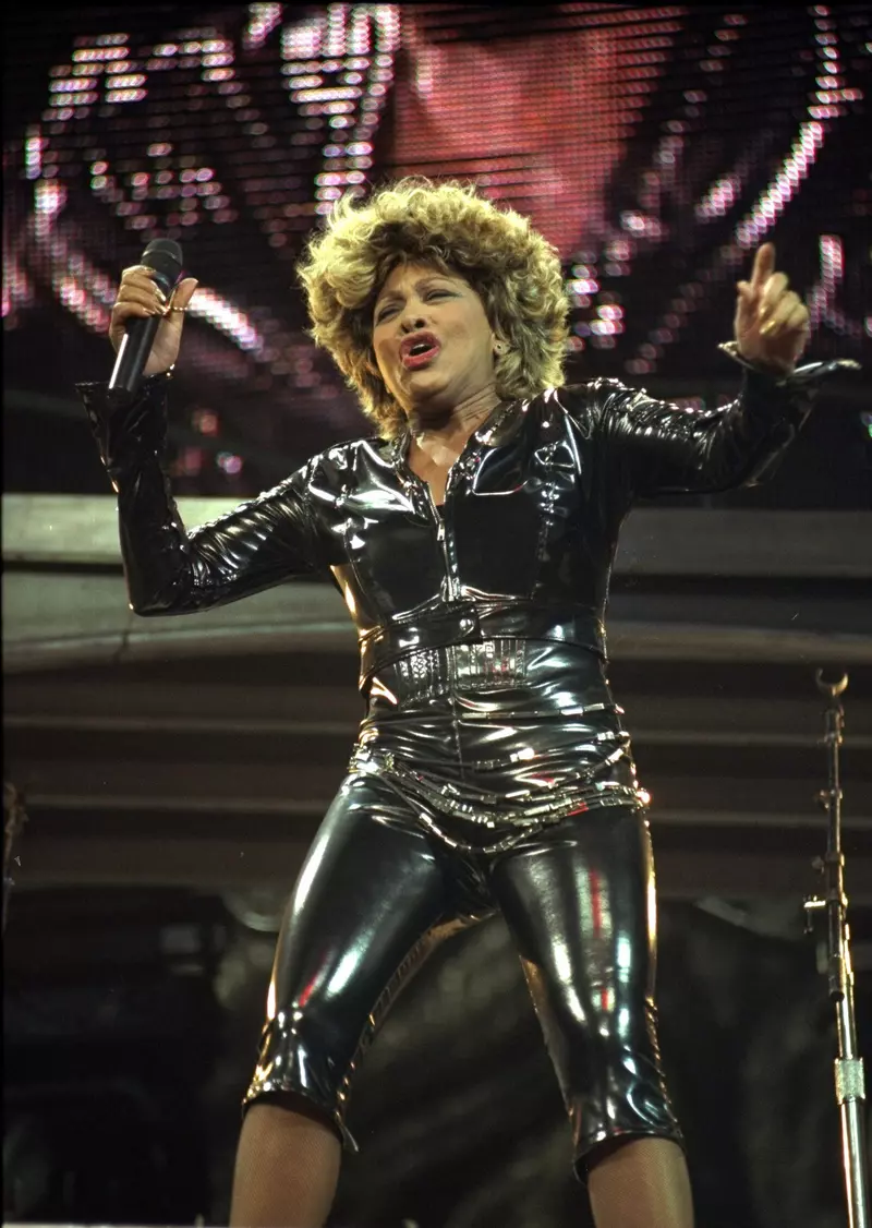 USA News – March 4, 2002