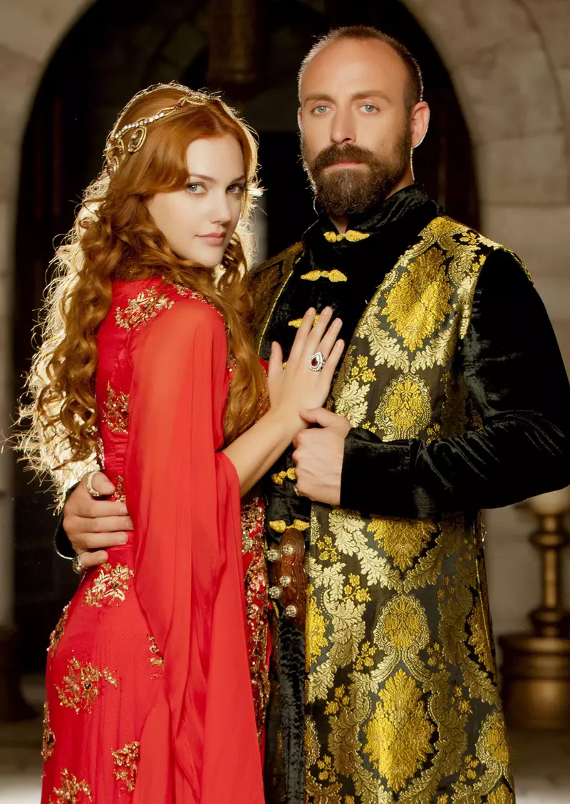 Meryem Uzerli în „Suleyman Magnificul”