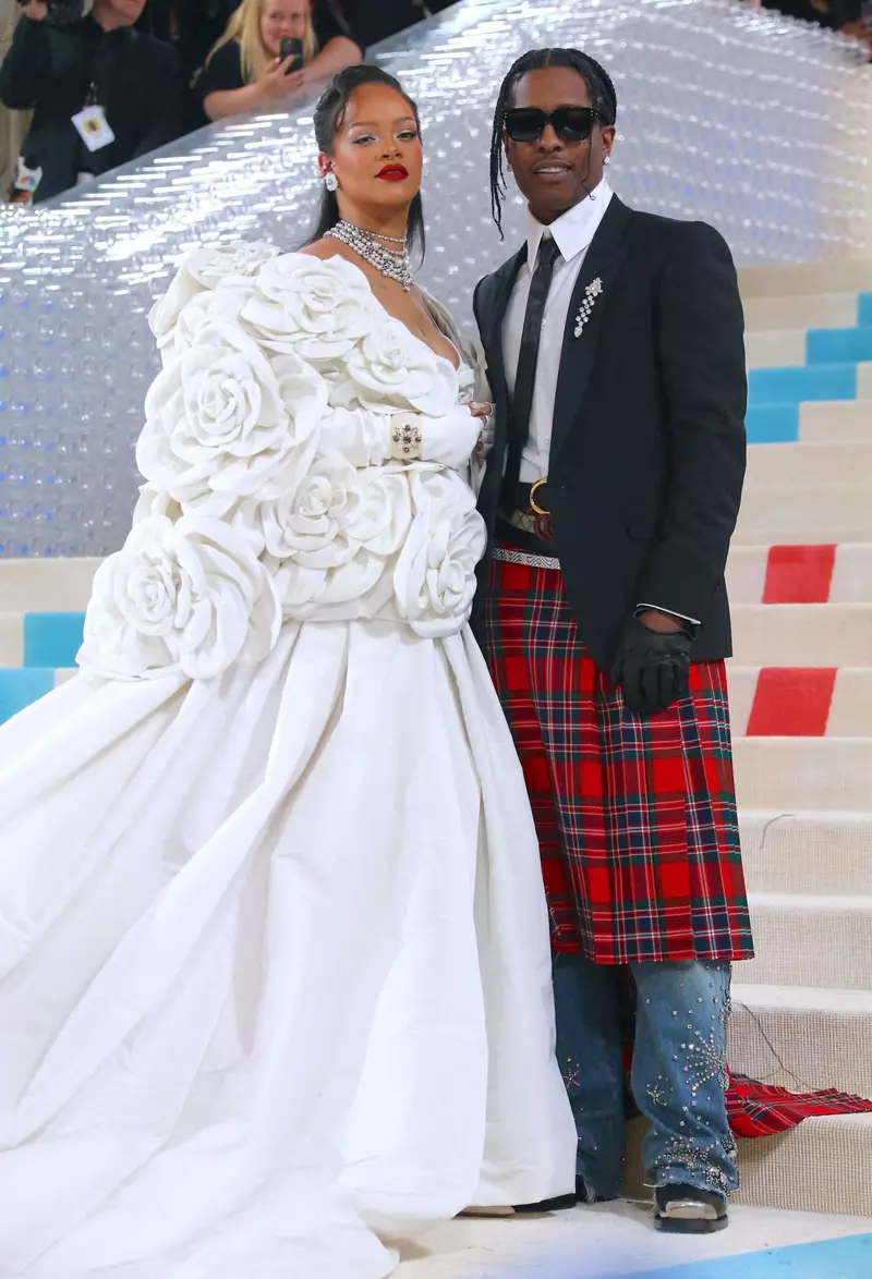 Pregnant Rihanna Attends The Met Gala – NYC