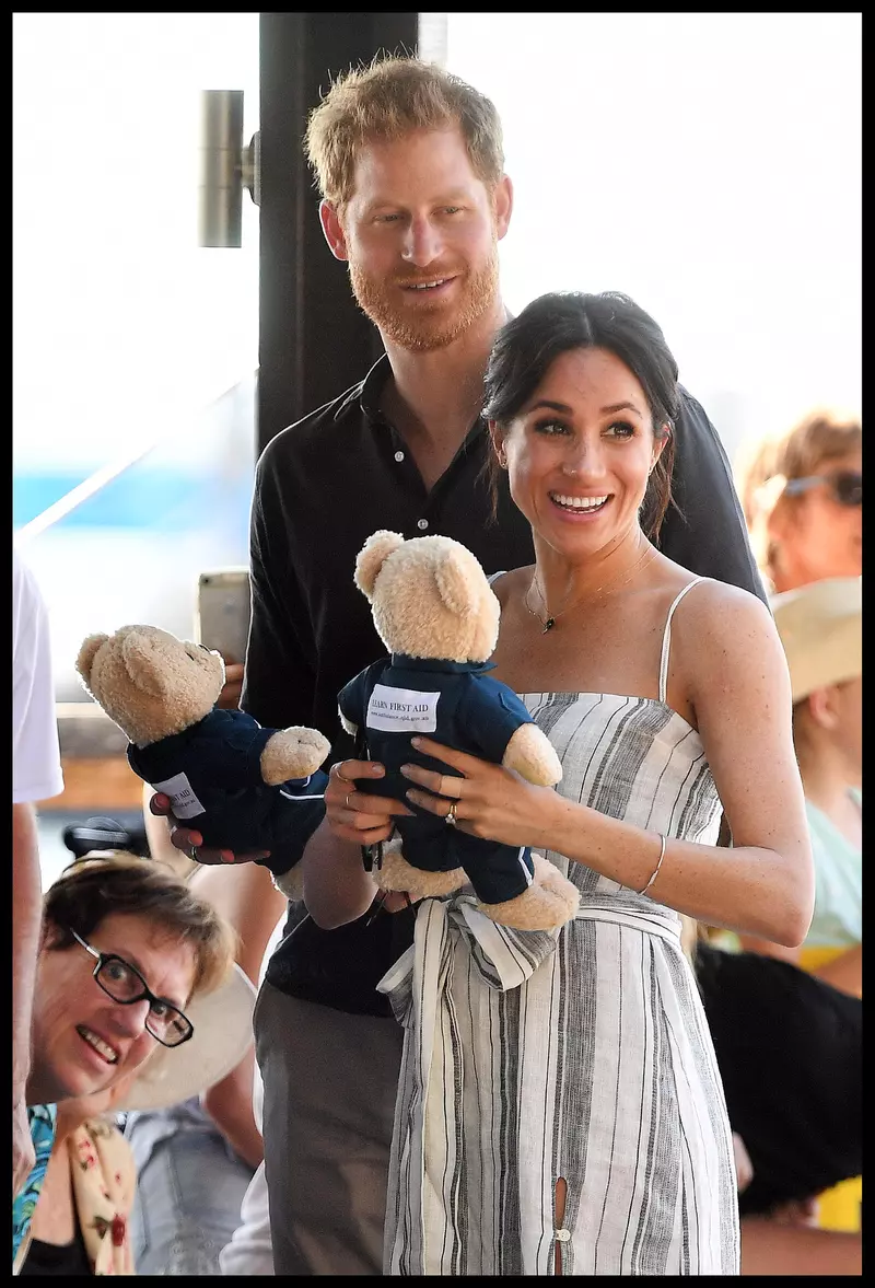 semnificația colierului pe care Meghan Markle l-a purtat în repetate rânduri