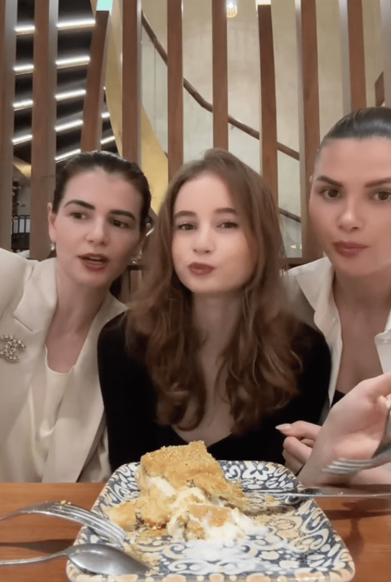 Monica Gabor, Irina Columbeanu și Ramona Gabor (2)