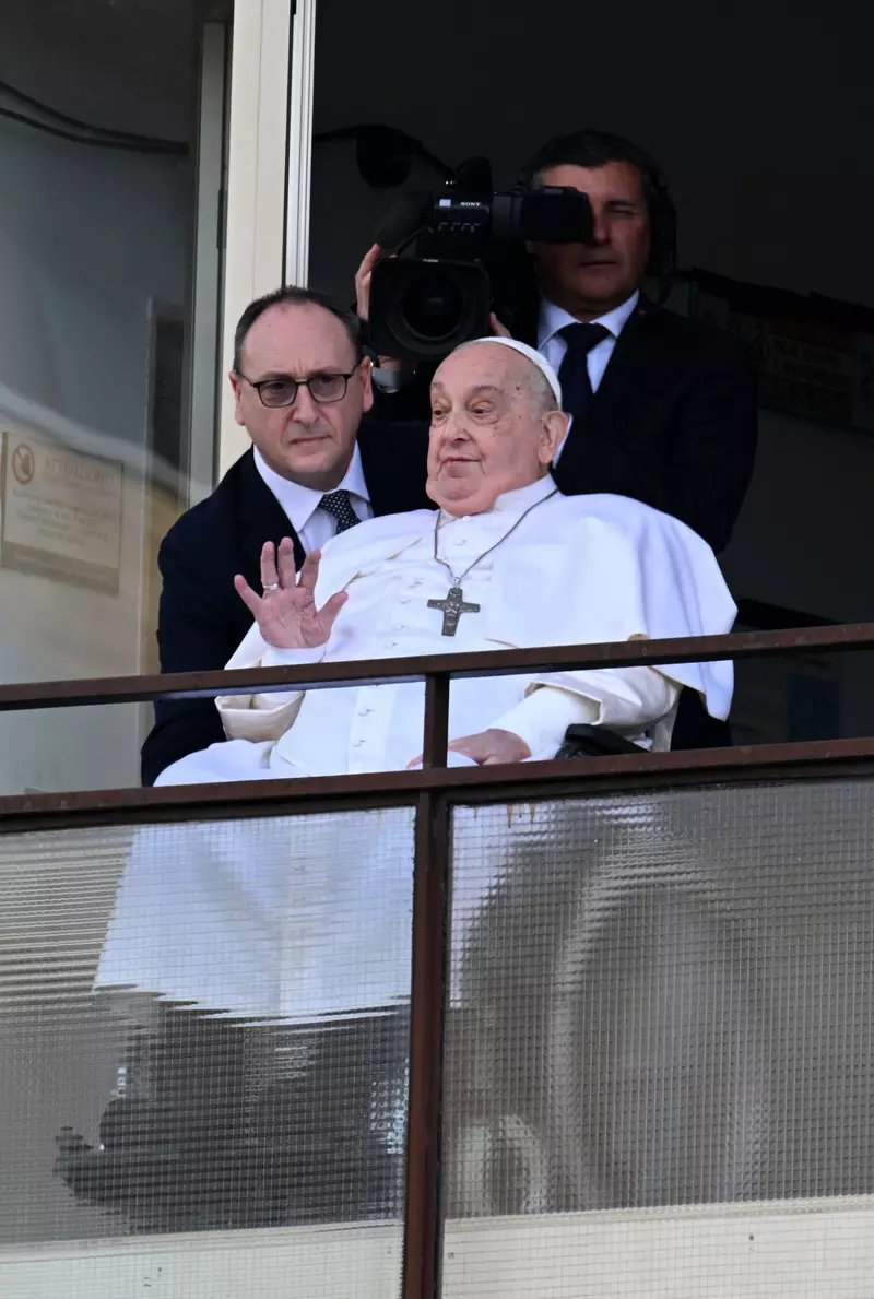 Pope Francis Greets Crowds Before Discharge From Hospital - Rome