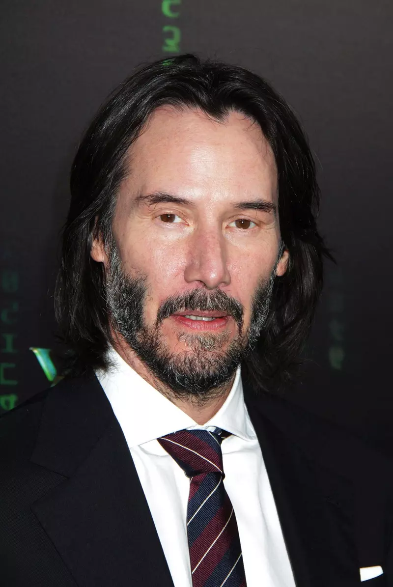 Keanu Reeves a cucerit din nou internetul. Cum i-a răspuns actorul unui copil care l-a luat la întrebări pe aeroport