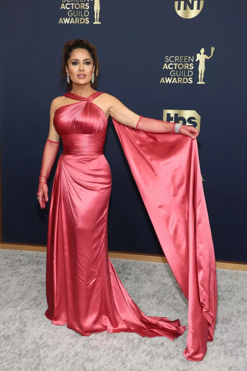 Salma Hayek SAG Awards 2022