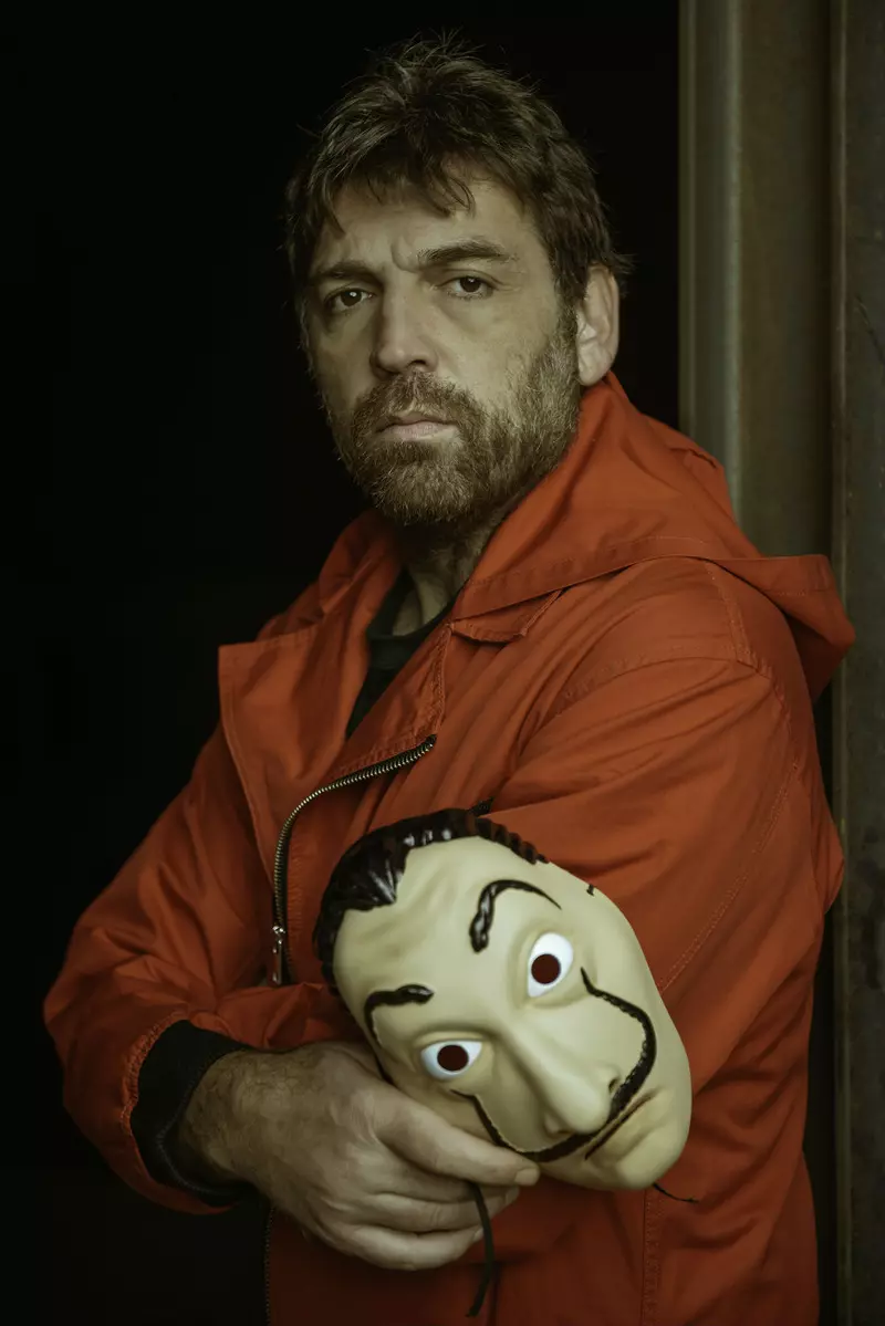 LOWQ_HOVIK_LCDP_tableread18oct_tamaraarranz__DSC2271