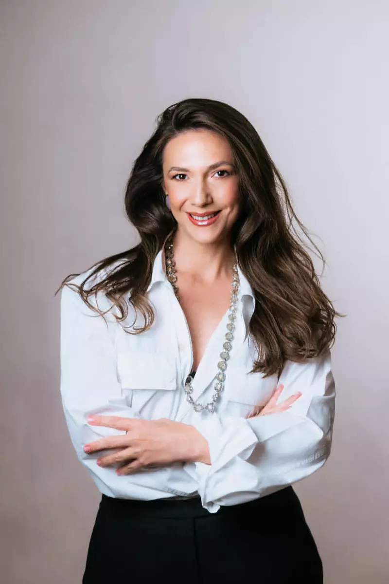 Adela-Popescu-2