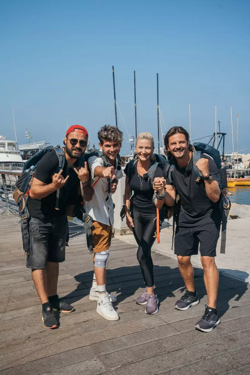 Finala-Asia-Express-S4-8