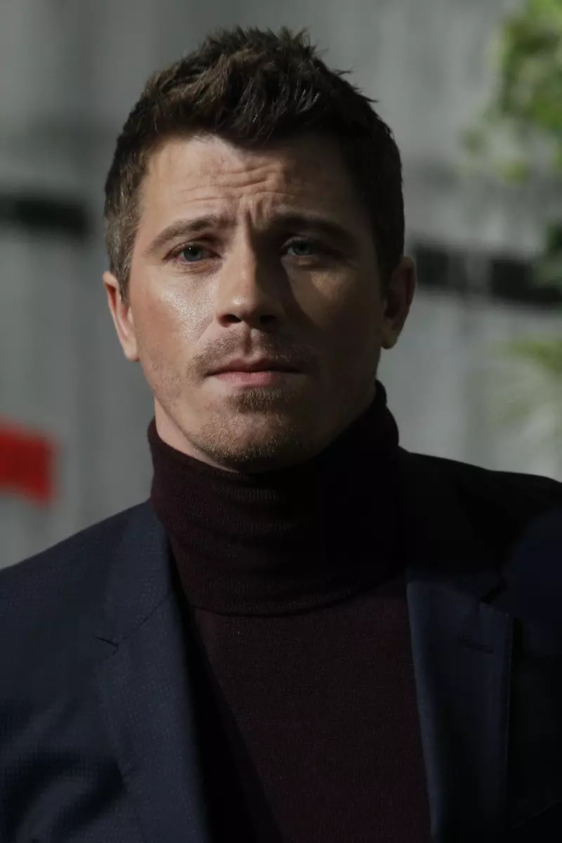 Garrett Hedlund și Emma Roberts s-au despărțit. De ce a fost arestat actorul