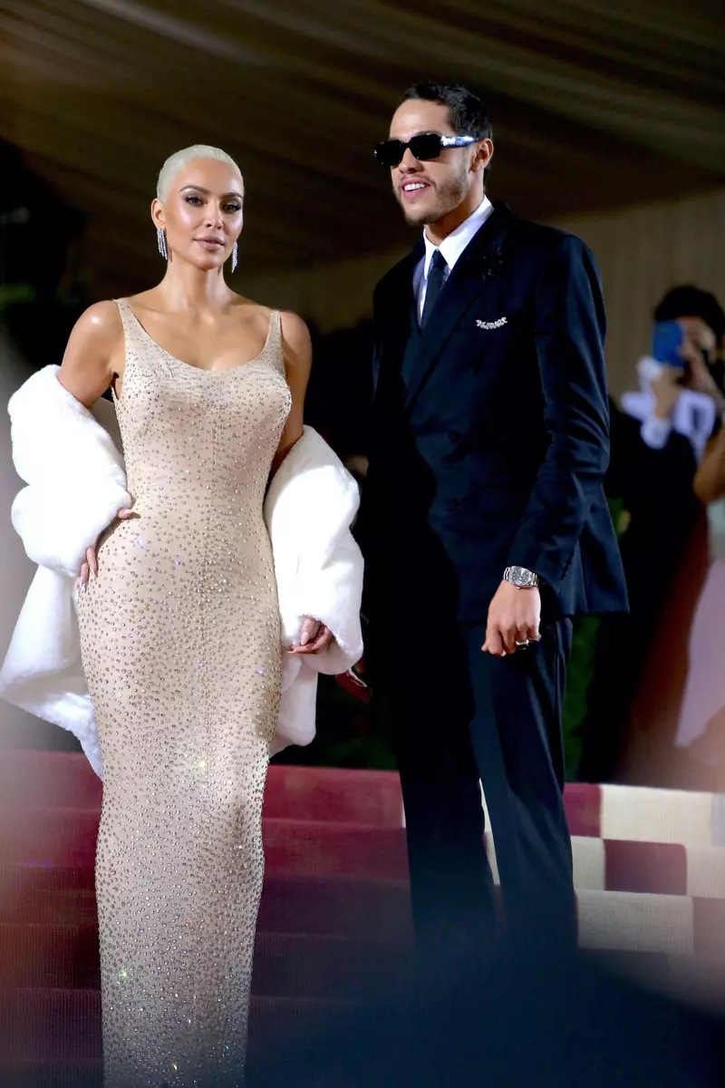Kim Kardashian a purtat rochia emblematica a lui Marilyn Monroe