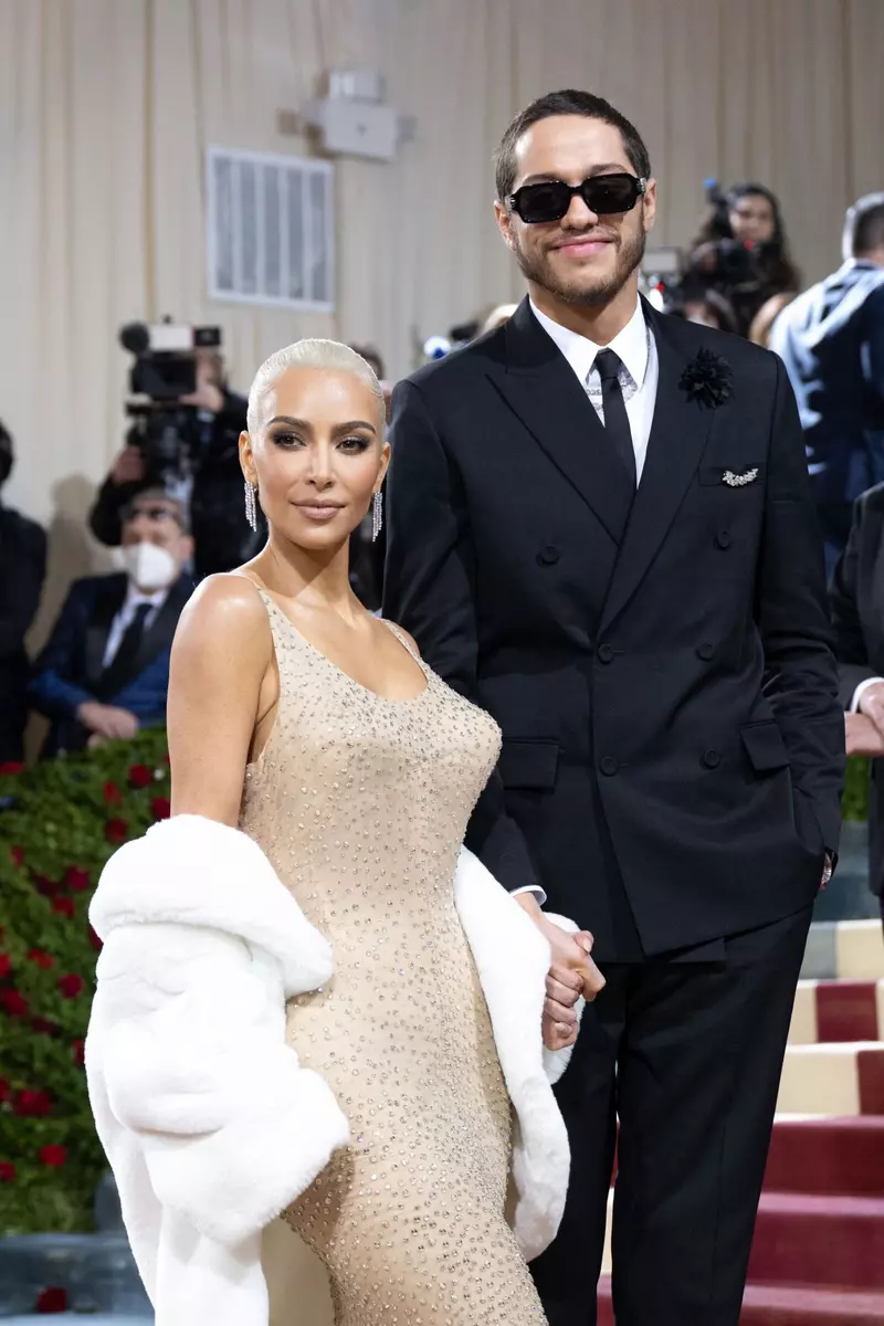 Kim Kardashian a purtat rochia emblematica a lui Marilyn Monroe