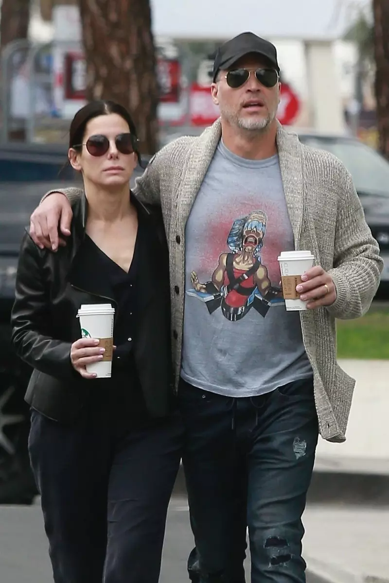 *EXCLUSIVE* Did Sandra Bullock and Bryan Randall get married? **WEB MUST CALL FOR PRICING**