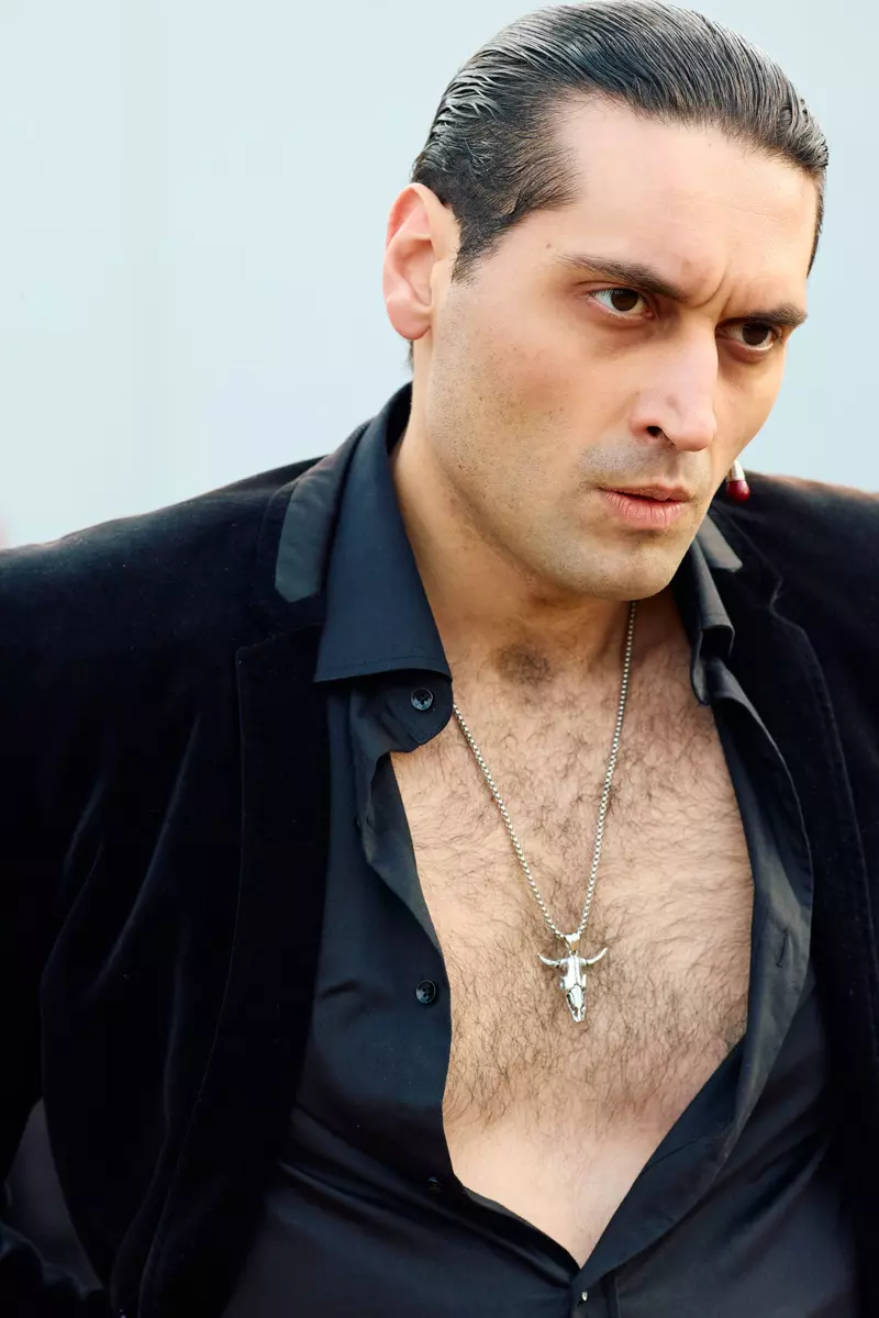 Vlad Mogos, actor in serialul Trafic - Foto Pro TV (1)