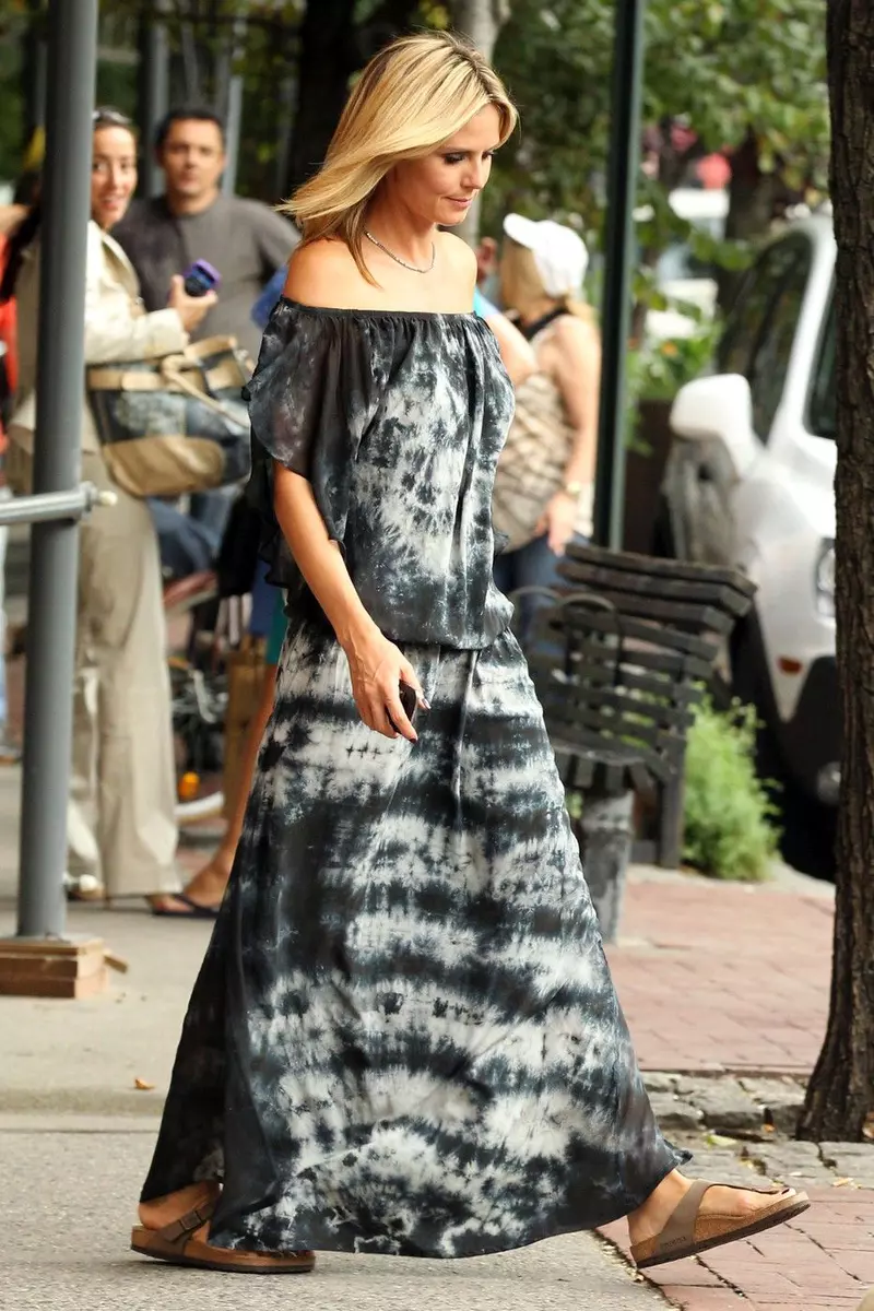 Heidi Klum Having Lunch at Bar Pitti with her Children