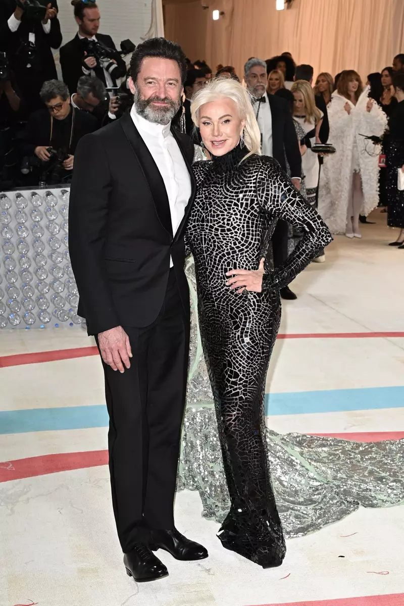 Hugh Jackman și soția lui, Deborra-Lee Furness, divorțează după 27 de ani de căsnicie. Primele declarații