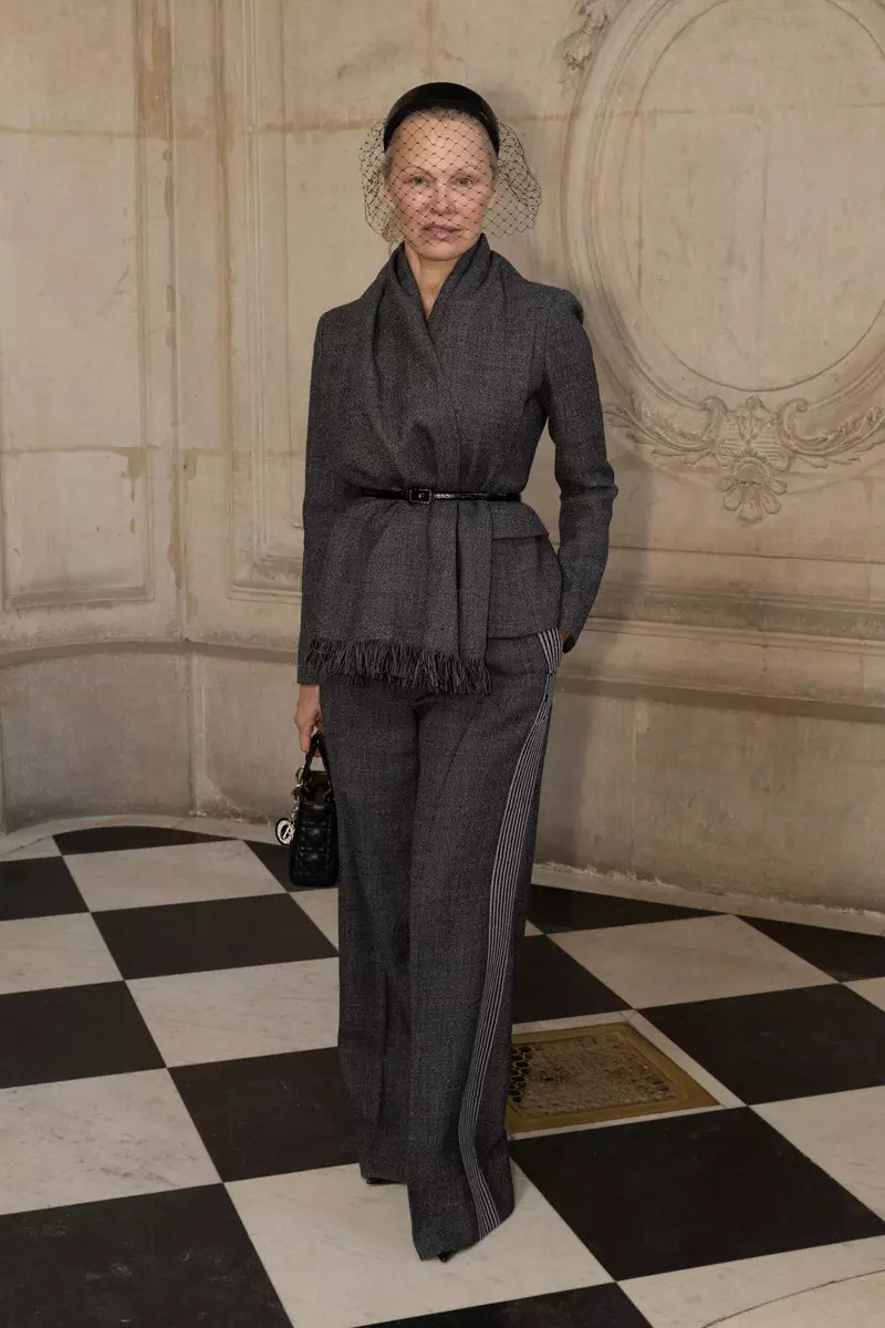 PFW – Christian Dior Photocall