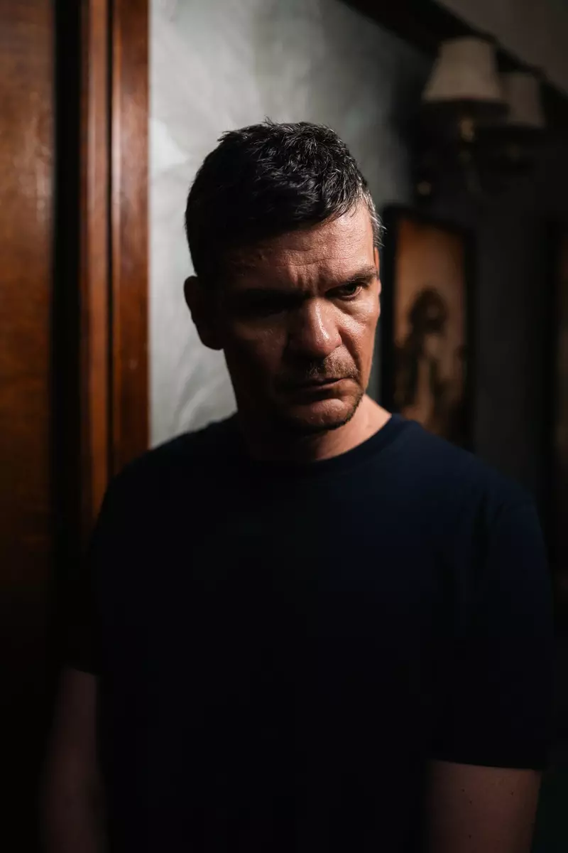 Tudor Chirilă –  TRAFIC