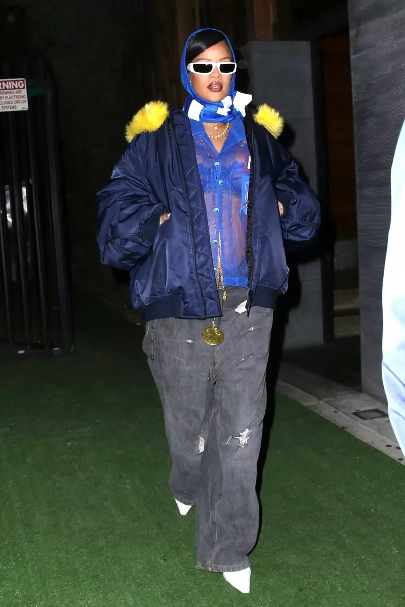 Rihanna looks stylish while leaving dinner at Nobu