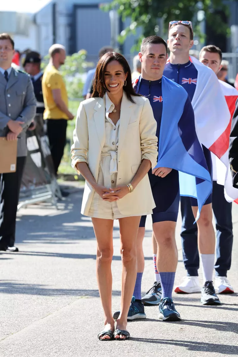 Prince Harry and Meghan Markle at Invictus Games-Day Three