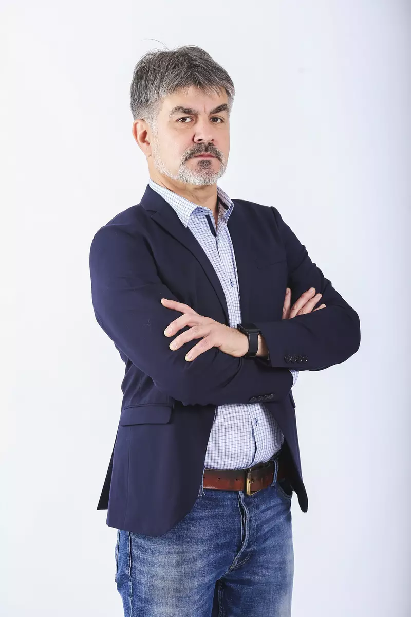 Lucian-Pavel_Adela_4