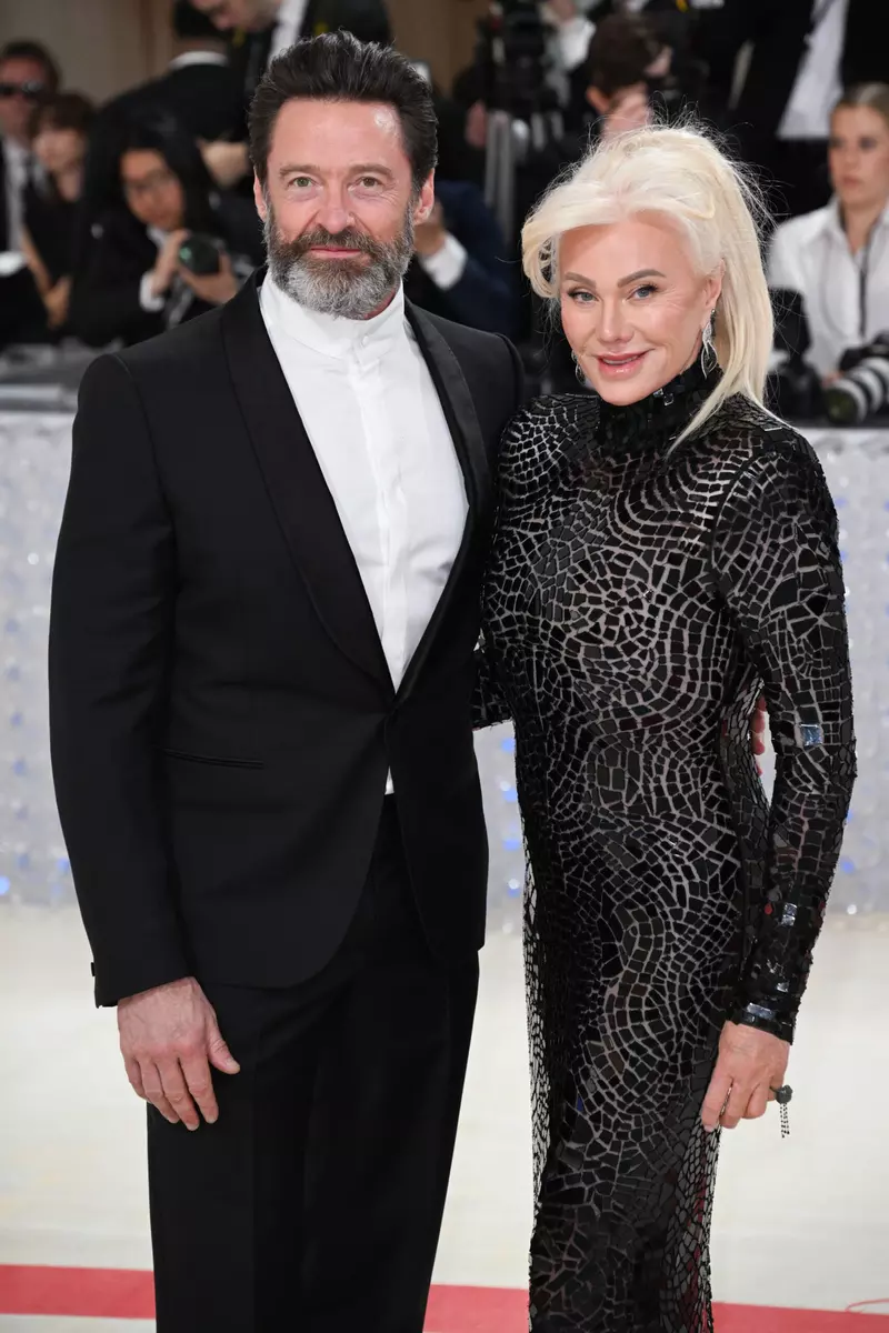 Hugh Jackman și soția lui, Deborra-Lee Furness, divorțează după 27 de ani de căsnicie. Primele declarații