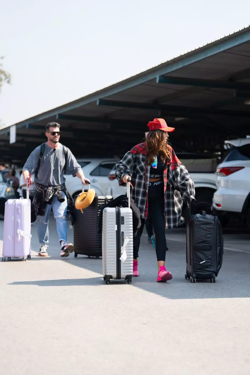 Victor Slav si Selina