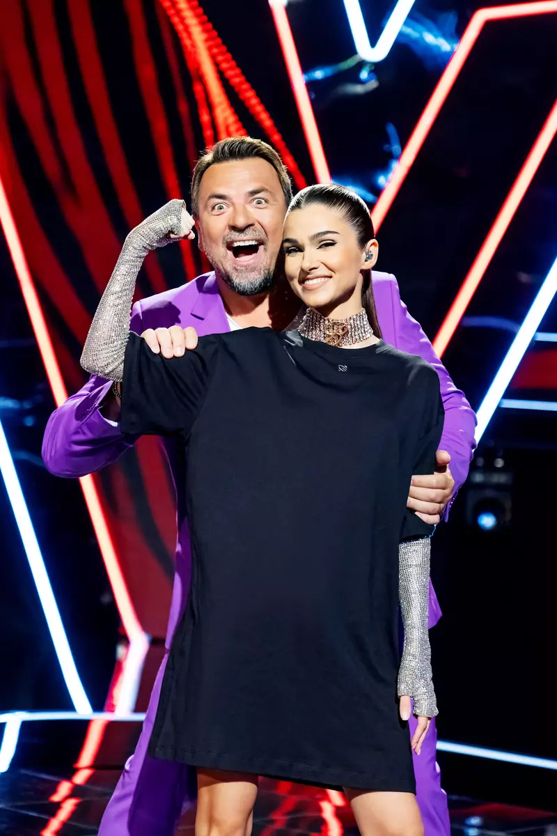 Horia-Brenciu-si-Theo-Rose-Vocea-Romaniei