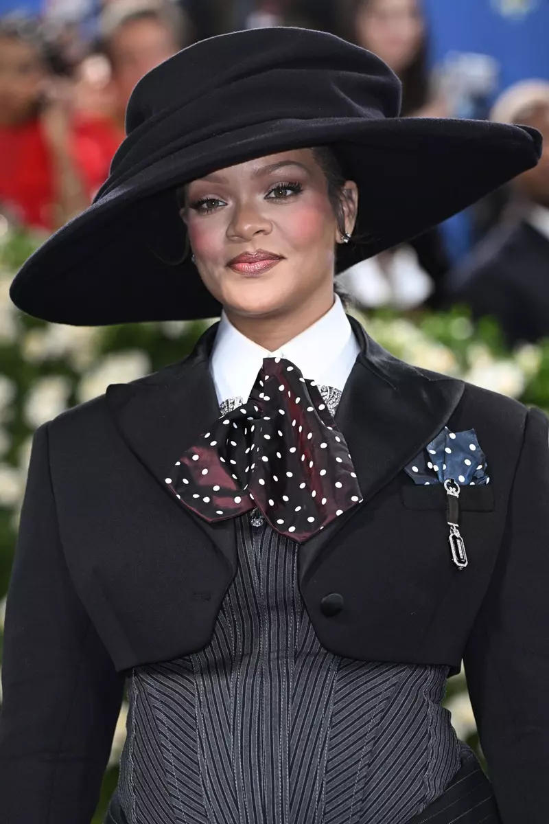 Rihanna, însărcinată pentru a treia oară 