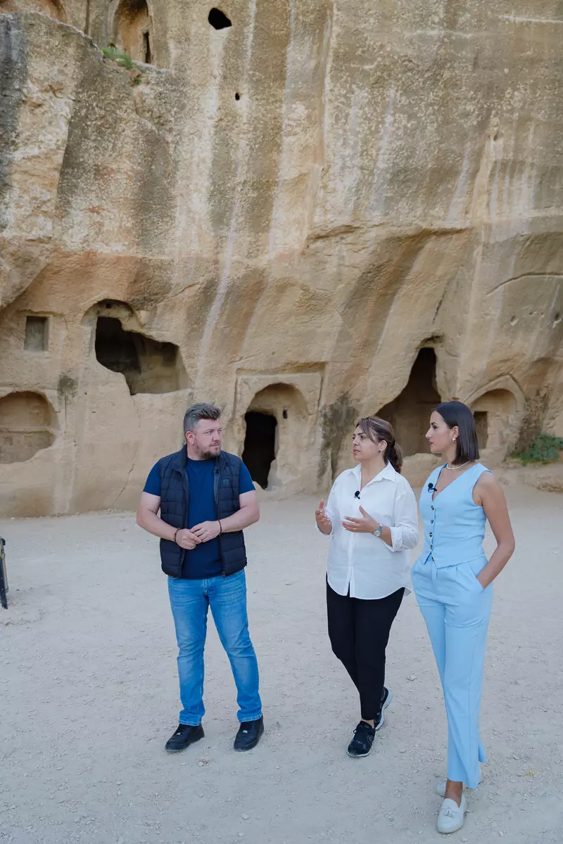 Roventurienii la Dara