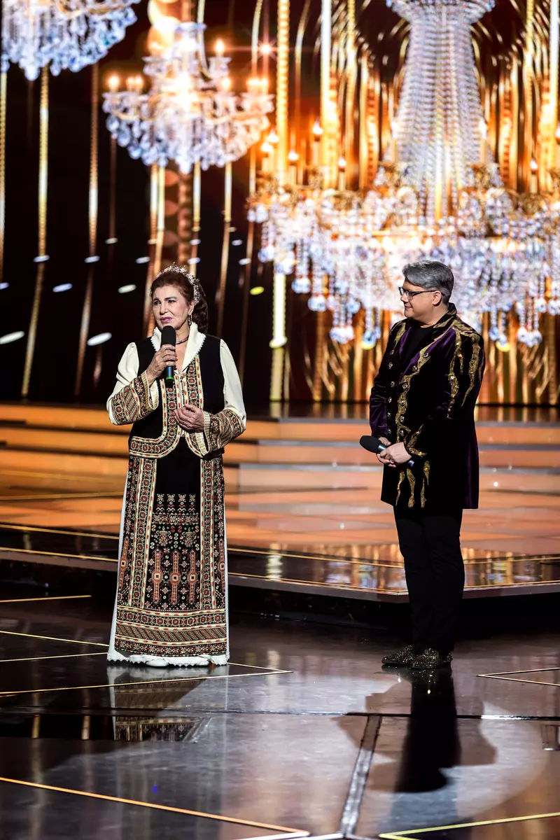 Fuego si Irina Loghin scena